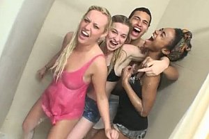 jav porn sarhos karisini siktiriyor